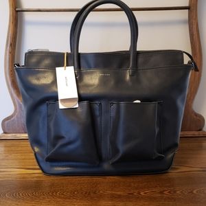 Matt & Nat Raylan Medium Diaper Bag - Black